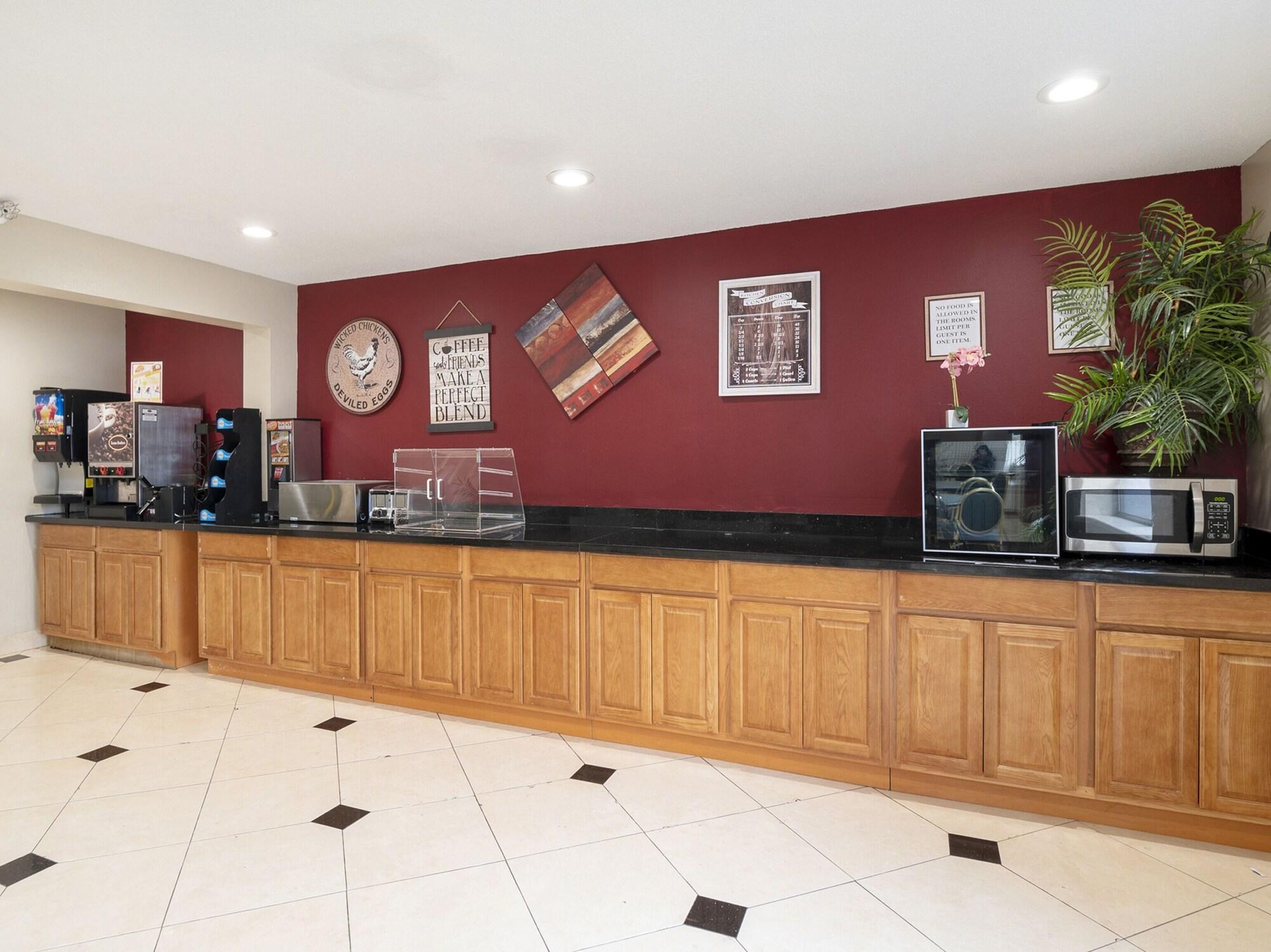 ホテル Oyo Townhouse Houston Airport North エクステリア 写真