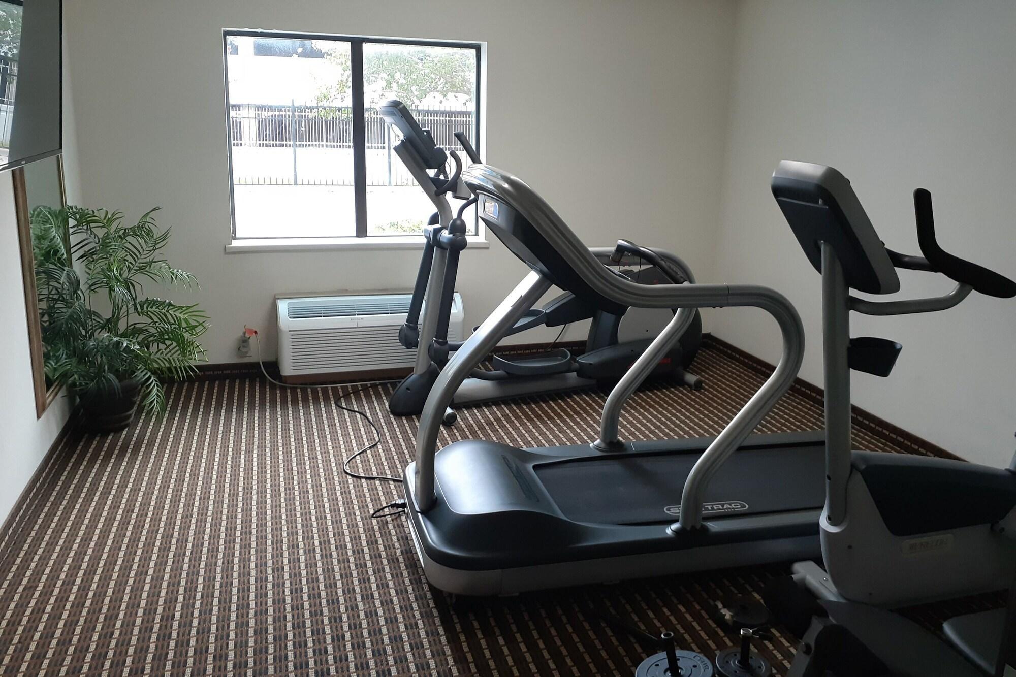 ホテル Oyo Townhouse Houston Airport North エクステリア 写真