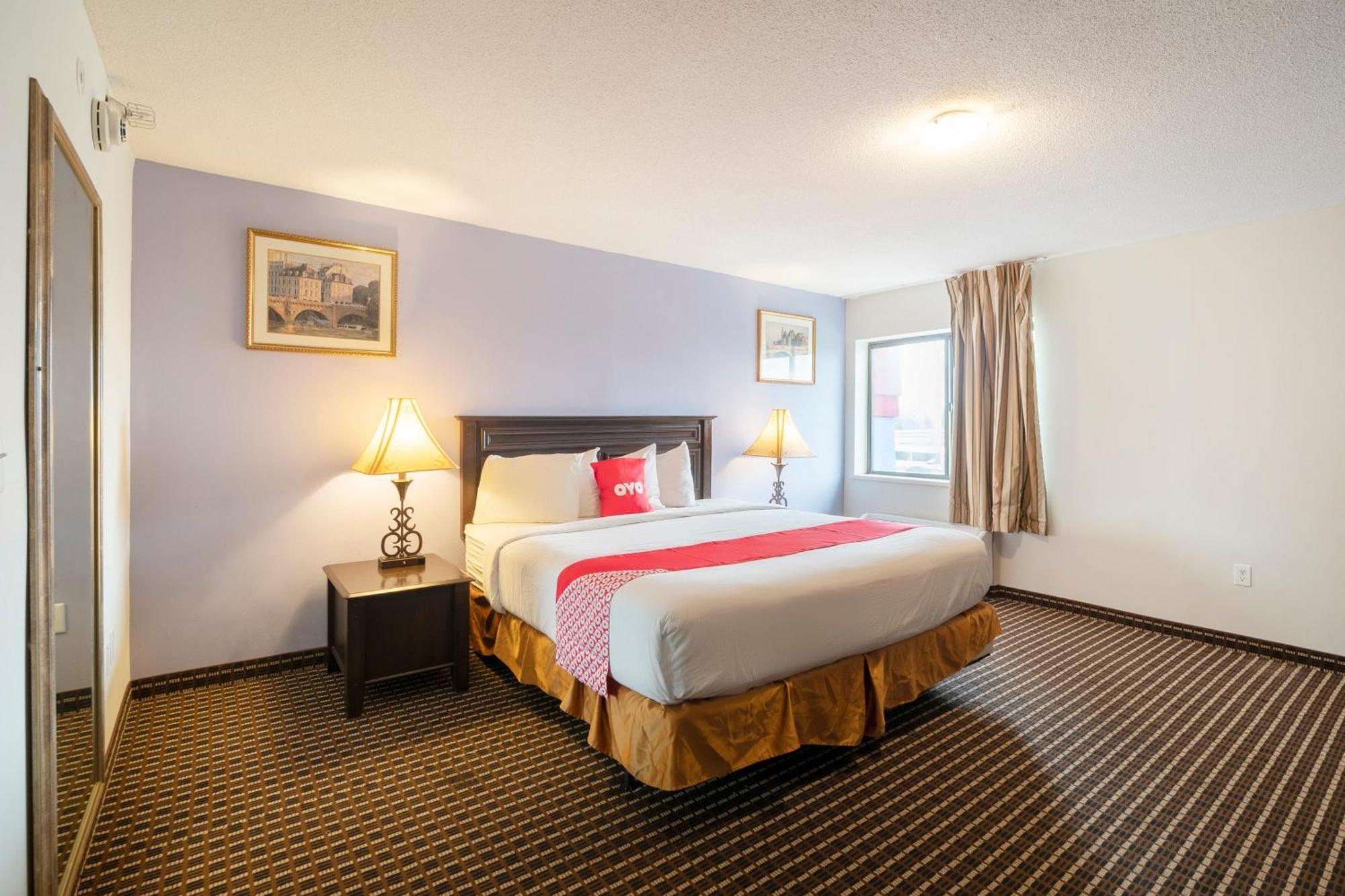 ホテル Oyo Townhouse Houston Airport North エクステリア 写真