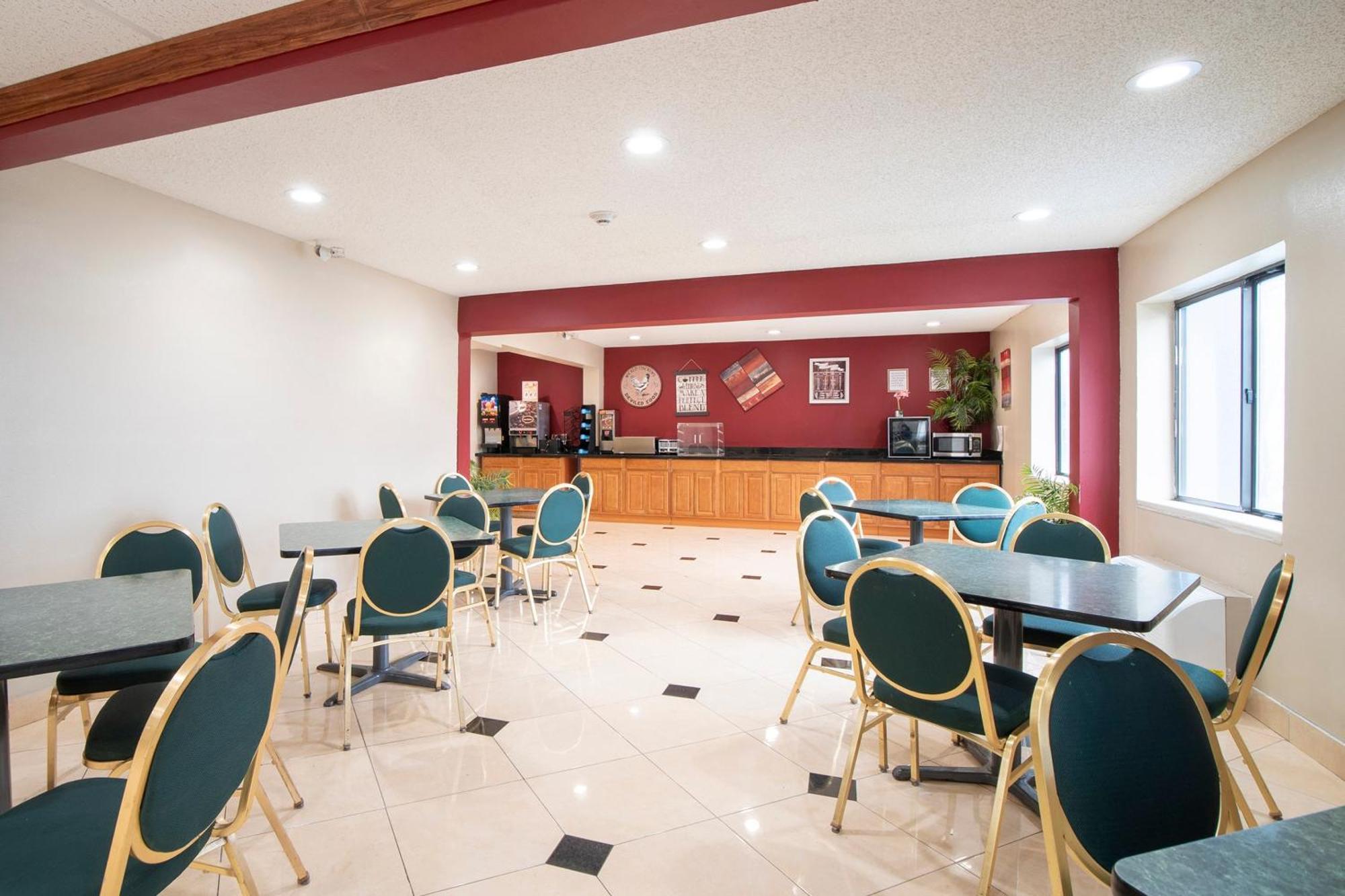 ホテル Oyo Townhouse Houston Airport North エクステリア 写真