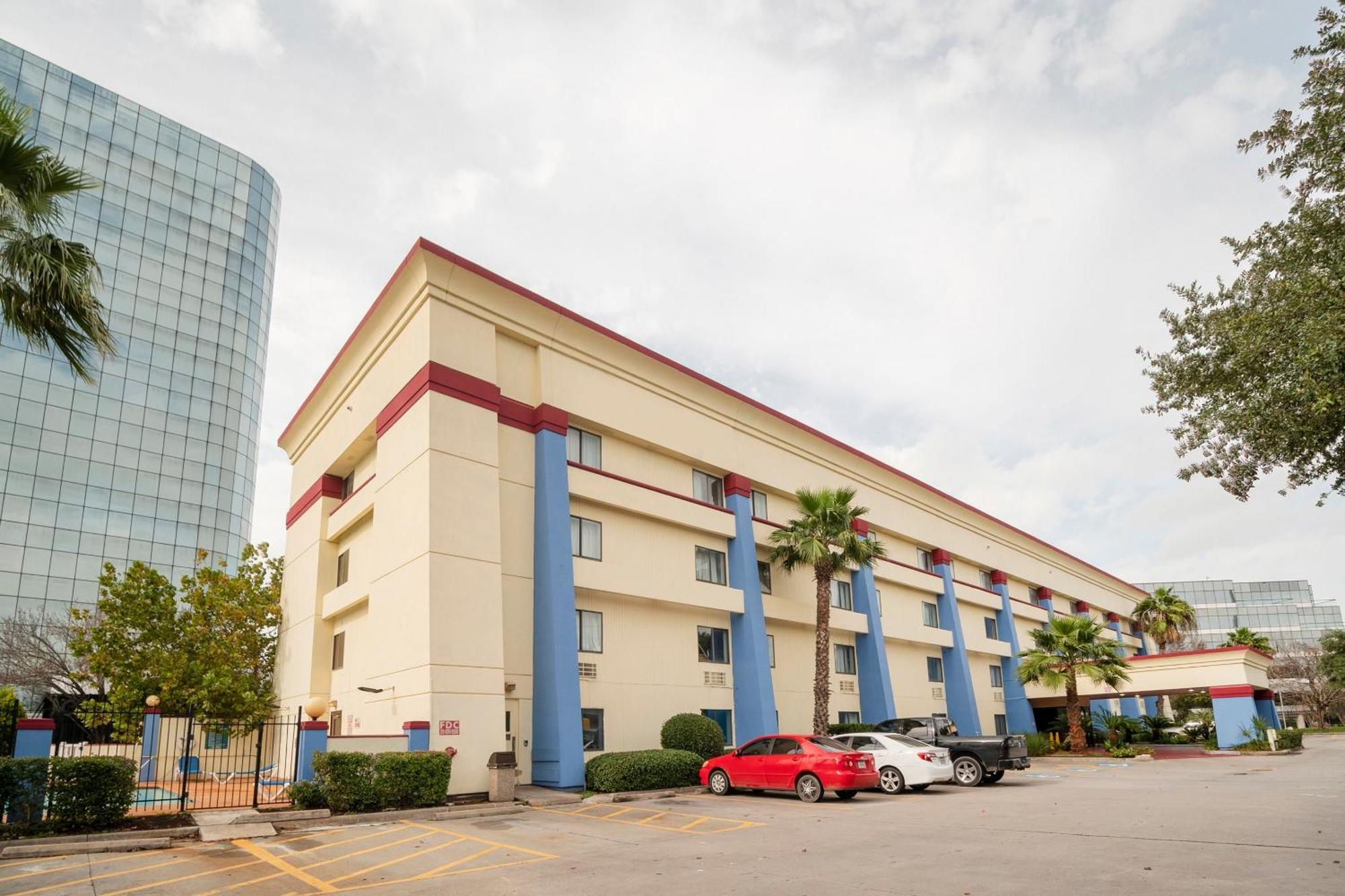 ホテル Oyo Townhouse Houston Airport North エクステリア 写真